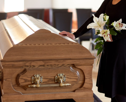 Frais d'obsèques : qui doit les payer ?